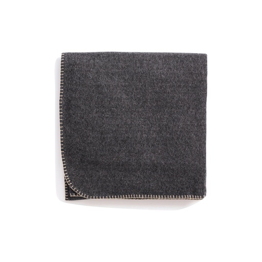 [KX021917] VINGA Plaid en recyclée Bilton (gris)